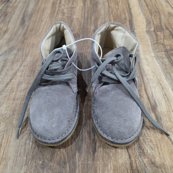 NWOT Naturino Nordstrom Kids Gray Suede Ankle Boots Size 28 - Picture 2 of 6